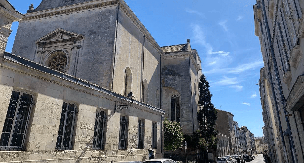 Comptoir-des-Topographes-La-Rochelle-rue-eglise